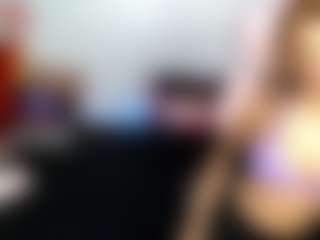 Live cam show with Hungrylexx - Eating Pussy on Camsoda
