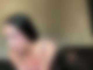 Live cam show with Augustine - Cuckold on AdultVida.com