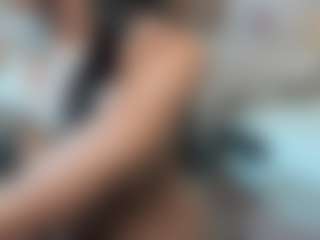 lucianafords's Live Sex Cam Show