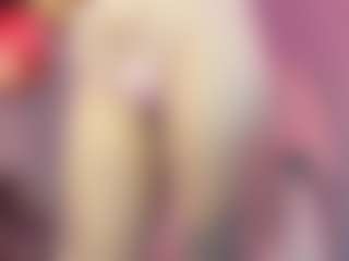 Live cam show with LunaCarmel - Spanking on mypornchat.com