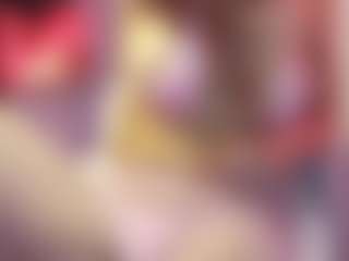 Live cam show with LunaCarmel - Dance on instabang
