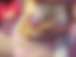 Live cam show with LunaCarmel - Findom on sexylivex.com