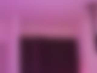 Live cam show with LunaCarmel - Upskirt on milfzrlive.com