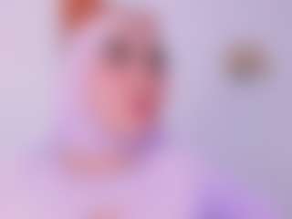 Live cam show with Malika-Noor - College on Camsoda