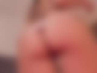 Live cam show with melisa-ross25 - Anal on live18s.com