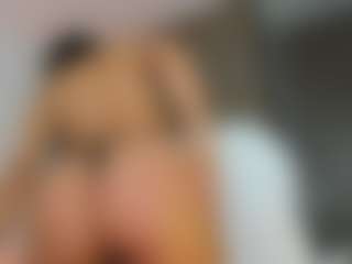 Live cam show with melisa-ross25 - Public on Camsoda