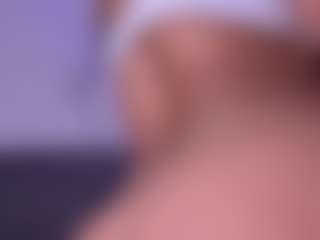 melisa-ross25's Live Sex Cam Show
