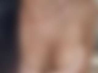 Live cam show with melisa-ross25 - Fingers on Uber Horny