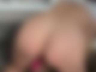 melisa-ross25's Live Sex Cam Show