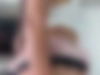 melisa-ross25's Live Sex Cam Show