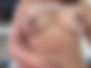 melisa-ross25's Live Sex Cam Show