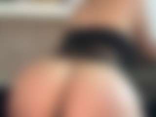 melisa-ross25's Live Sex Cam Show
