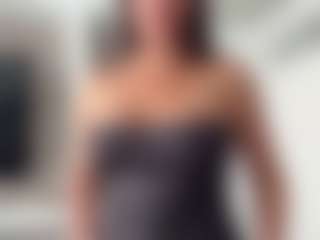 Live cam show with melisa-ross25 - Shaved Pussy Latina on https://playwithruby.com | colombia