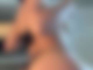 Live cam show with melisa-ross25 - Strip on Hubzter Live
