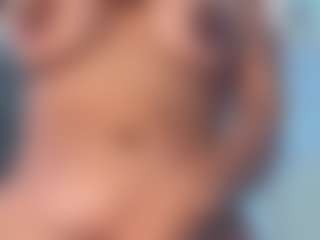 Live cam show with melisa-ross25 - Mask on eurowanks.com
