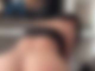 Live cam show with melisa-ross25 - Strip on Camsoda