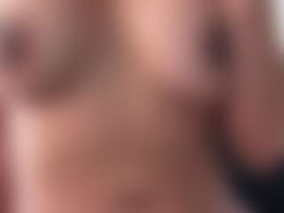 melisa-ross25's Live Sex Cam Show