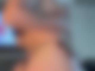 melisa-ross25's Live Sex Cam Show