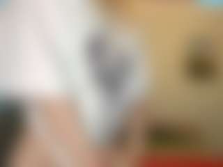 Live cam show with MelonieTrent - Strip on crypto-cams
