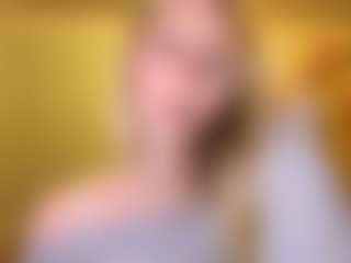 MelonieTrent's Live Sex Cam Show