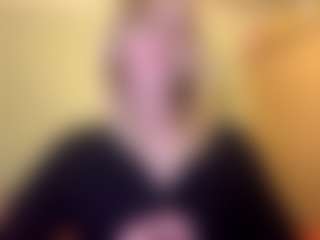 MelonieTrent's Live Sex Cam Show