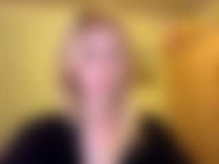 Live cam show with MelonieTrent - Moaning on Camsoda