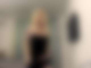 MelonieTrent's Live Sex Cam Show
