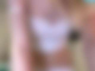 MelonieTrent's Live Sex Cam Show