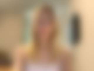 MelonieTrent's Live Sex Cam Show