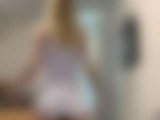 MelonieTrent's Live Sex Cam Show