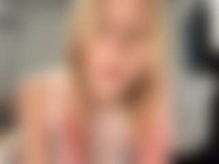 MelonieTrent's Live Sex Cam Show