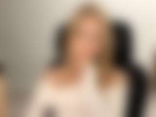 MelonieTrent's Live Sex Cam Show