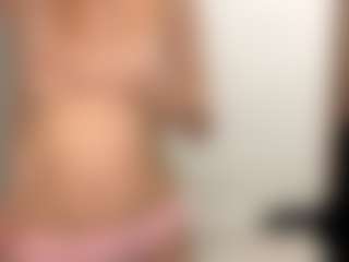 MelonieTrent's Live Sex Cam Show