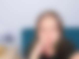 Live cam show with MillyClassy - Foot Fetish on AdultVida.com