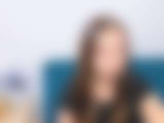 Live cam show with MillyClassy - White on AdultVida.com | poland