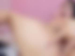 Live cam show with MorganAura - Deepthroat on Soda Cam