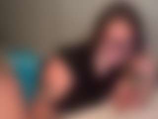 Tee's Live Sex Cam Show