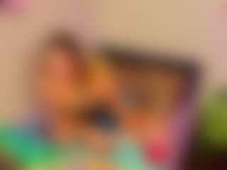 Live cam show with Tee - Amateur on Camsoda