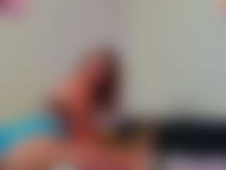 Tee's Live Sex Cam Show