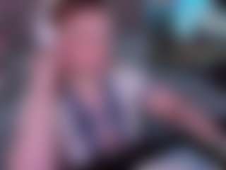 Live cam show with SofiaAdams - Blonde Hair on AdultVida.com