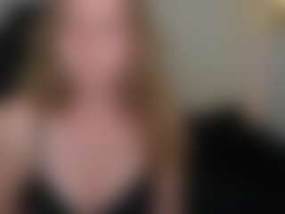 VivienVance18's Live Sex Cam Show
