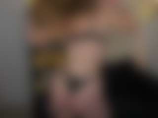 Live cam show with VivienVance18 - Brown Eyes on Ass Tok