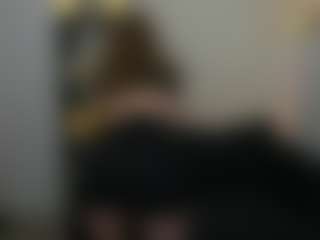 Live cam show with VivienVance18 - Shaved Pussy on MyBangCams