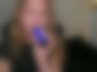 Live cam show with VivienVance18 - Blonde Hair on anonymated.com