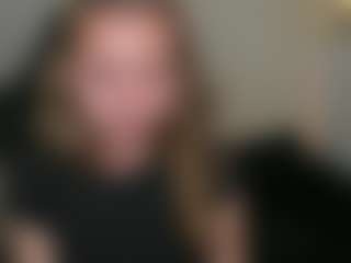 Live cam show with VivienVance18 - Squirt on CamwithHer