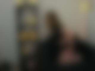 Live cam show with VivienVance18 - Middle Aged on live18s.com