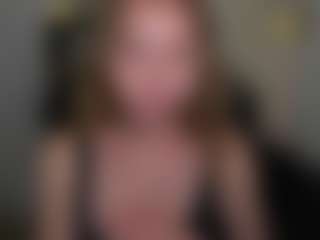 VivienVance18's Live Sex Cam Show