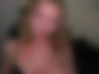 VivienVance18's Live Sex Cam Show