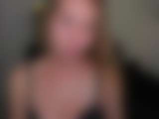 VivienVance18's Live Sex Cam Show