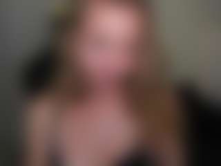 VivienVance18's Live Sex Cam Show